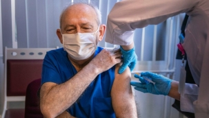 Kılıçdaroğlu, Kovid-19 aşısı yaptırdı