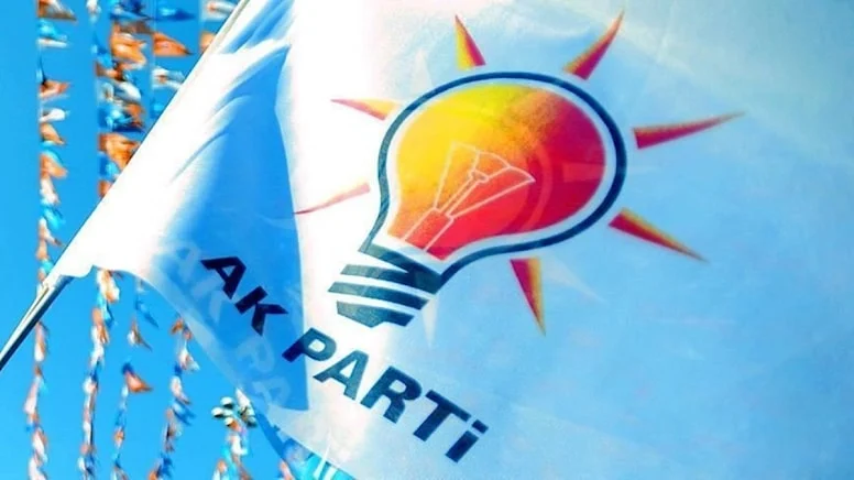 AKP'de 6 il başkanı değişti