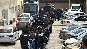 12 ülkenin kırmızı ve yeşil bültenle aradığı 23 isim Türkiye'de yakalandı