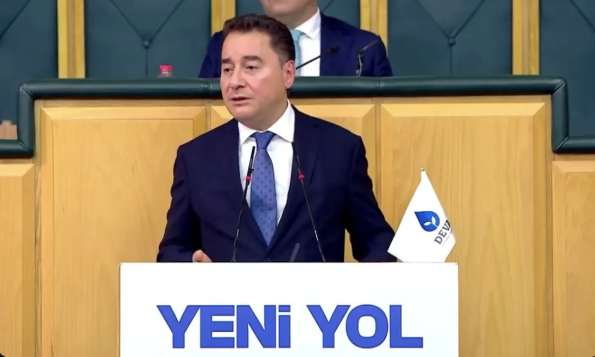 Ali Babacan'dan 'CHP' çıkışı: Allah ellerine düşürmesin