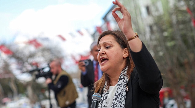 AKP'ye geçecek iddiası: CHP'den "Burcu Köksal" açıklaması