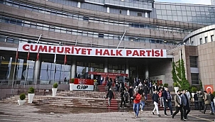 Şartını resmen açıkladı: CHP'de genel başkanlığa bir aday daha çıktı